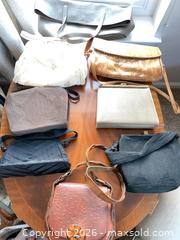 MaxSold Auction: VTG Women’s Handbags - Oxnard (California, USA) PARTNER MANAGED Estate Sale Online Auction - West Fifth Street