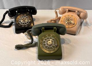 MaxSold Auction: 3 Vintage Rotary Dial Telephones - Oakville (Ontario, Canada) PARTNER MANAGED Estate Sale Online Auction - Lakeshore Road West