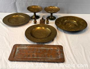 MaxSold Auction: Brass and Copper: Trays and Bowls and more - Oakville (Ontario, Canada) PARTNER MANAGED Estate Sale Online Auction - Lakeshore Road West