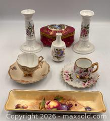 MaxSold Auction: Collection of Painted Porcelain: Aynsley, Royal Crown Derby - Oakville (Ontario, Canada) PARTNER MANAGED Estate Sale Online Auction - Lakeshore Road West