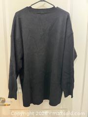 MaxSold Auction: Black Sweater - Toronto (Ontario, Canada) SELLER MANAGED Downsizing Online Auction - Yonge (CONDO)