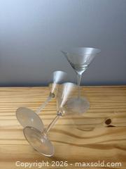 MaxSold Auction: Mix Martini Glasses - Toronto (Ontario, Canada) SELLER MANAGED Downsizing Online Auction - Yonge (CONDO)