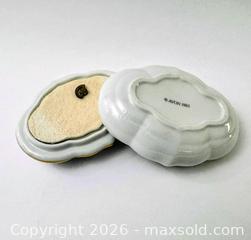 MaxSold Auction: Vintage Avon Musical Trinket Box - Toronto (Ontario, Canada) SELLER MANAGED Downsizing Online Auction - Yonge (CONDO)