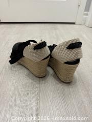 MaxSold Auction: Wedge Heel Espadrilles - Toronto (Ontario, Canada) SELLER MANAGED Downsizing Online Auction - Yonge (CONDO)