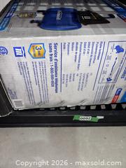 MaxSold Auction: Mastercraft 3-Gallon Portable Air Compressor (100 PSI) - Oakville (Ontario, Canada) SELLER MANAGED Estate Sale Online Auction - Cornwall Road (STORAGE)