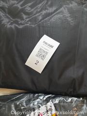 MaxSold Auction: SwissGear Black Medium Duffel Travel Bag, Lot of 2 - Milton (Ontario, Canada) SELLER MANAGED Moving Online Auction - Fourth Line