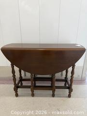 MaxSold Auction: Antique Walnut Drop Leaf Table - Toronto (Ontario, Canada) PARTNER MANAGED Estate Sale Online Auction -  Esander Drive (STORAGE)