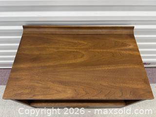 MaxSold Auction: MCM Walnut Broyhill Sculptra Nightstand Bedside Table 1 of 2  - Toronto (Ontario, Canada) PARTNER MANAGED Estate Sale Online Auction -  Esander Drive (STORAGE)