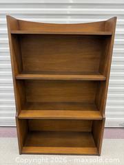 MaxSold Auction: MCM Walnut Broyhill Sulptra Bookcase - Toronto (Ontario, Canada) PARTNER MANAGED Estate Sale Online Auction -  Esander Drive (STORAGE)