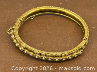 MaxSold Auction: Victorian Gold Filled Hinged Bangle Bracelet - Toronto (Ontario, Canada) PARTNER MANAGED Estate Sale Online Auction -  Esander Drive (STORAGE)
