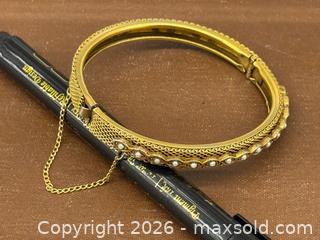 MaxSold Auction: Victorian Gold Filled Hinged Bangle Bracelet - Toronto (Ontario, Canada) PARTNER MANAGED Estate Sale Online Auction -  Esander Drive (STORAGE)
