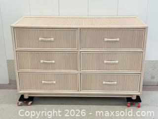 MaxSold Auction: Vintage 1980s Rattan 6-drawer Dresser - Toronto (Ontario, Canada) PARTNER MANAGED Estate Sale Online Auction -  Esander Drive (STORAGE)