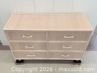 MaxSold Auction: Vintage 1980s Rattan 6-drawer Dresser - Toronto (Ontario, Canada) PARTNER MANAGED Estate Sale Online Auction -  Esander Drive (STORAGE)