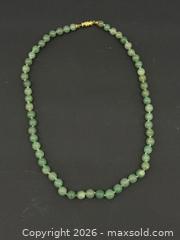 MaxSold Auction: Vintage Polished Jade Bead Necklace  - Toronto (Ontario, Canada) PARTNER MANAGED Estate Sale Online Auction -  Esander Drive (STORAGE)