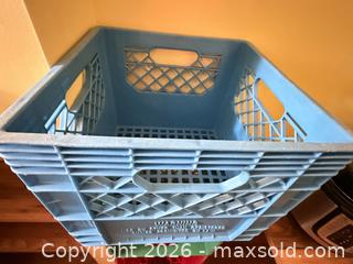 MaxSold Auction: Lot of 4 Plastic Stackable Milk Crates, Dairy Milk Crate Brand A - Barrie (Ontario, Canada) Downsizing Online Auction - Wessenger Drive