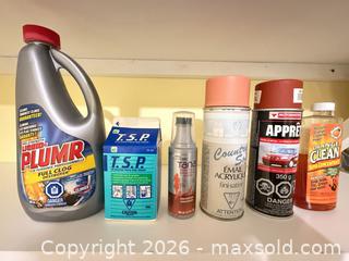 MaxSold Auction: Lot of Cleaning Supplies, Organizers & Storage Baskets C - Barrie (Ontario, Canada) Downsizing Online Auction - Wessenger Drive