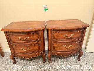 MaxSold Auction: Pair of Traditional Veneer Side Tables / Nightstands C - Barrie (Ontario, Canada) Downsizing Online Auction - Wessenger Drive