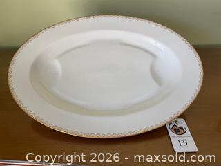 MaxSold Auction: 20" Oval Serving Platter by Haviland, Limoges France - Oakland (California, USA) PARTNER MANAGED Estate Sale Online Auction - Monterey Boulevard