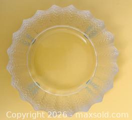 MaxSold Auction: BACCARAT and LALIQUE Crystal + Cut Glass and more - Oakland (California, USA) PARTNER MANAGED Estate Sale Online Auction - Monterey Boulevard