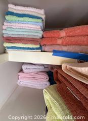 MaxSold Auction: Bath Towels - Oakland (California, USA) PARTNER MANAGED Estate Sale Online Auction - Monterey Boulevard