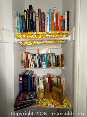 MaxSold Auction: Books #1 - Oakland (California, USA) PARTNER MANAGED Estate Sale Online Auction - Monterey Boulevard