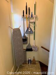 MaxSold Auction: Clean This Up! - Oakland (California, USA) PARTNER MANAGED Estate Sale Online Auction - Monterey Boulevard