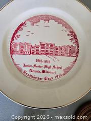 MaxSold Auction: Mirrors, boxes, and plate - Oakland (California, USA) PARTNER MANAGED Estate Sale Online Auction - Monterey Boulevard