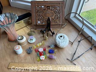 MaxSold Auction: Odds & Ends in Brass & Glass & more - Oakland (California, USA) PARTNER MANAGED Estate Sale Online Auction - Monterey Boulevard