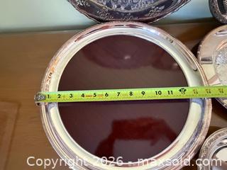 MaxSold Auction: Trays and bowls and Trays! - Oakland (California, USA) PARTNER MANAGED Estate Sale Online Auction - Monterey Boulevard