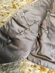 MaxSold Auction: Vintage Clothing and More - Oakland (California, USA) PARTNER MANAGED Estate Sale Online Auction - Monterey Boulevard