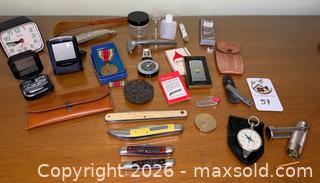 MaxSold Auction: Vintage Travel & Grooming Kit - Oakland (California, USA) PARTNER MANAGED Estate Sale Online Auction - Monterey Boulevard
