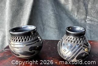 MaxSold Auction: Mata Ortiz Pottery from Mexico by Amelia Mora - 2 small pots - San Francisco (California, USA) SELLER MANAGED Downsizing Online Auction - Hudson Avenue