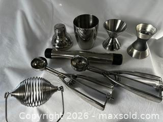 MaxSold Auction: Stainless Steel Bar Cocktail Tools Set — Shaker, Jiggers, Scoops - San Francisco (California, USA) SELLER MANAGED Downsizing Online Auction - Hudson Avenue
