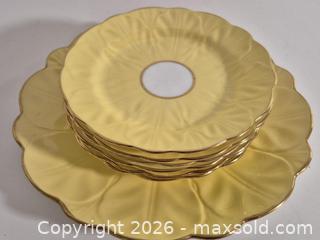 MaxSold Auction: Aynsley Fine English Bone China - Oshawa (Ontario, Canada) SELLER MANAGED Commercial Liquidation Online Auction - Bond Street West