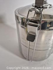 MaxSold Auction: Onyx 2 Layer Stainless Steel Tiffin Food Storage Container - Oshawa (Ontario, Canada) SELLER MANAGED Commercial Liquidation Online Auction - Bond Street West