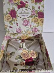 MaxSold Auction: Royal Elfreda Country Roses Fine Porcelain Basket - Oshawa (Ontario, Canada) SELLER MANAGED Commercial Liquidation Online Auction - Bond Street West