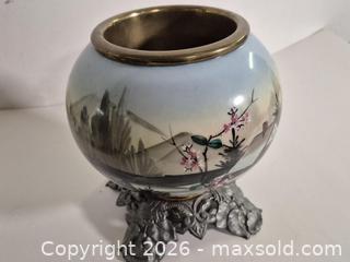 MaxSold Auction: Vintage Hand Painted Porcelain Vase - Oshawa (Ontario, Canada) SELLER MANAGED Commercial Liquidation Online Auction - Bond Street West