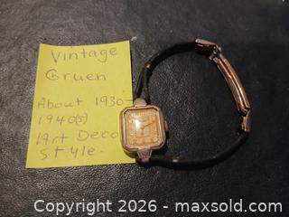 MaxSold Auction: 19 watches  - Hamilton (Ontario, Canada) SELLER MANAGED Estate Sale Online Auction -  Glendale Avenue South