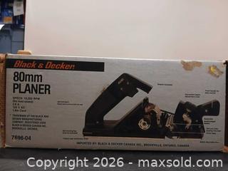 MaxSold Auction: 80mm Planer - Hamilton (Ontario, Canada) SELLER MANAGED Estate Sale Online Auction -  Glendale Avenue South