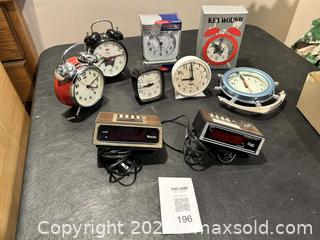 MaxSold Auction: Alarm Clock Lot - Hamilton (Ontario, Canada) SELLER MANAGED Estate Sale Online Auction -  Glendale Avenue South