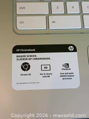 MaxSold Auction: Laptop & Flash Drive  - Hamilton (Ontario, Canada) SELLER MANAGED Estate Sale Online Auction -  Glendale Avenue South