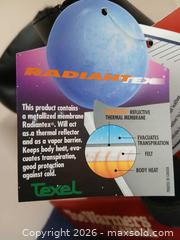 MaxSold Auction: Never worn winter boots Size 10 ladies - Hamilton (Ontario, Canada) SELLER MANAGED Estate Sale Online Auction -  Glendale Avenue South