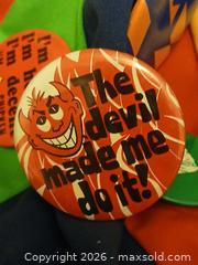 MaxSold Auction: Pins, Buttons, Magnets, Keychains - Hamilton (Ontario, Canada) SELLER MANAGED Estate Sale Online Auction -  Glendale Avenue South