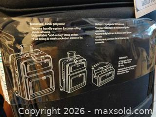 MaxSold Auction: Unused suitcases  - Hamilton (Ontario, Canada) SELLER MANAGED Estate Sale Online Auction -  Glendale Avenue South