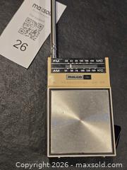 MaxSold Auction: Vintage electronics - Hamilton (Ontario, Canada) SELLER MANAGED Estate Sale Online Auction -  Glendale Avenue South