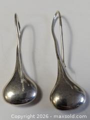 MaxSold Auction: Sterling Silver Earrings  - Kingston (Ontario, Canada) SELLER MANAGED Downsizing Online Auction - Woodbine Road