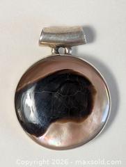 MaxSold Auction: Sterling Silver Pendant Unknown Stetting  - Kingston (Ontario, Canada) SELLER MANAGED Downsizing Online Auction - Woodbine Road