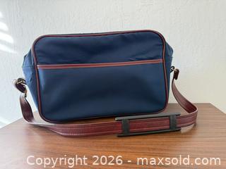 MaxSold Auction: Vintage SAMSONITE Shoulder Blue Nylon Carry-on Casual Travel Bag Mailman - Saratoga (California, USA) SELLER MANAGED Estate Sale Online Auction - Allendale Avenue