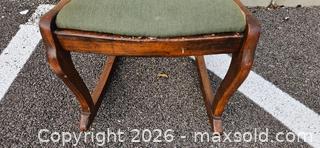 MaxSold Auction: beautiful antqiue fabric rocking chair - Horsham (Pennsylvania, USA) SELLER MANAGED Downsizing Online Auction - Village Dr