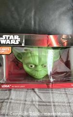 MaxSold Auction: New- STAR WARS "YODA" Face Wall Light - Kingston (Ontario, Canada) SELLER MANAGED Downsizing Online Auction - Morenz Crescent